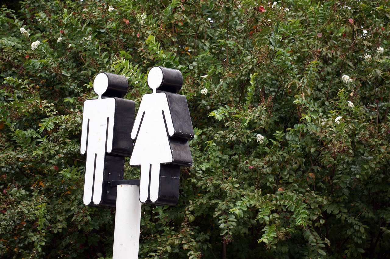 MAJKA I ĆERKA PROMENILE POL! Postali otac i sin, ovo su bizarni detalji
