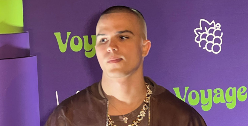 “IMAM TRI BIZNISA PORED MUZIKE” Vojaž otkrio da ne voli da bude u centru pažnje, a onda šokirao priznanjem o ovoj pevačici!