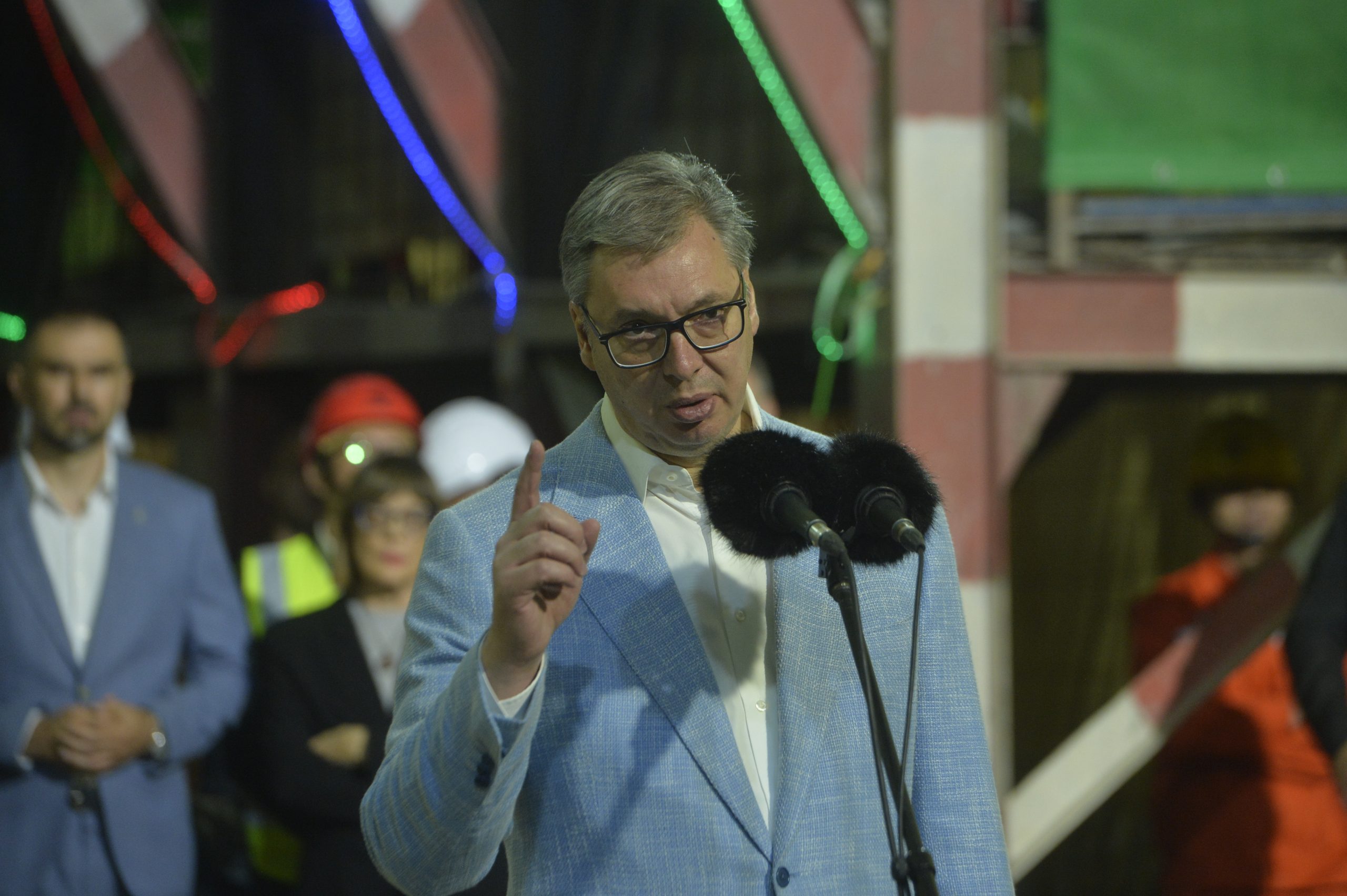 Vučić obilazi radove na izlaznom portalu tunela!