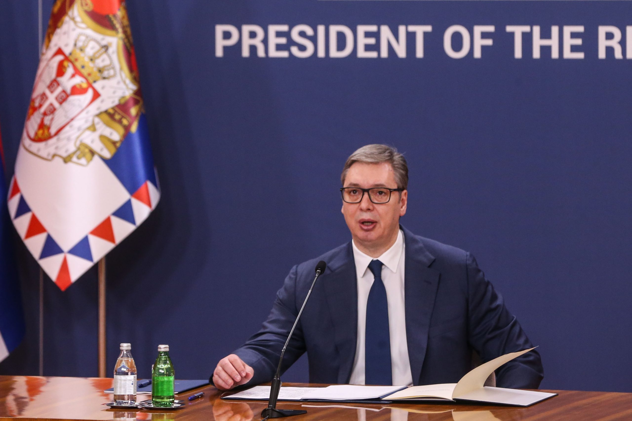 NOVO VUČIĆEVO OGLAŠAVANJE! “Niš nikada neće biti grad terora i nasilja, vidimo se 17. maja u 18 sati”