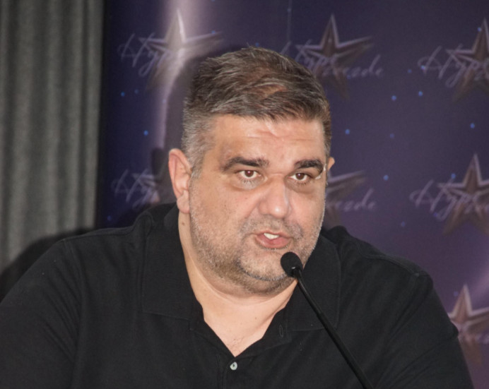 “TADA PADAM NA ZEMLJU I ONDA KREĆE CIPELARENJE” Detalji o krvničkom napadu na Sašu Mirkovića: “On je BEGUNAC i svi koji ga vide neka odmah jave policiji”