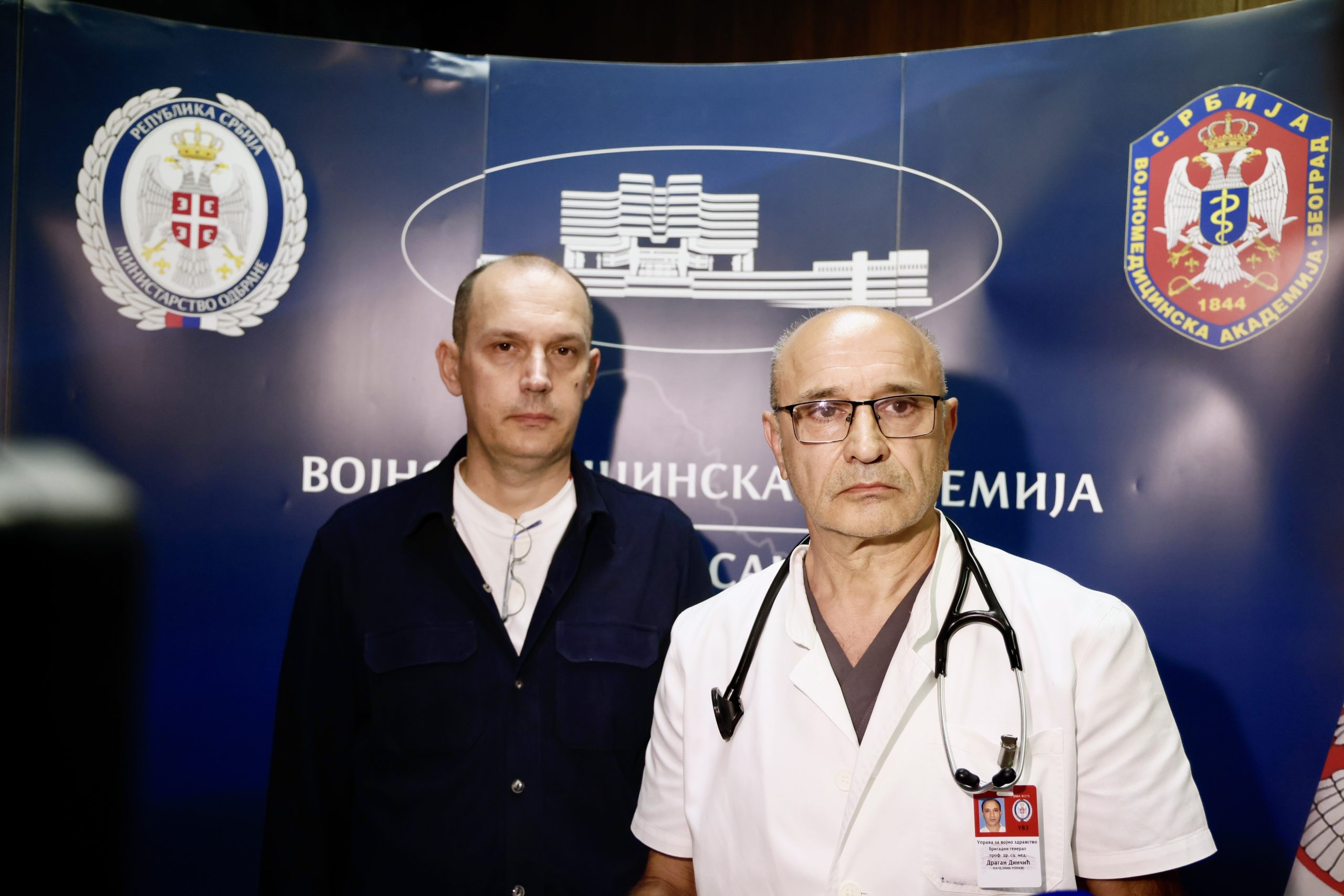 PREDSEDNIK JE OSETIO OŠTAR BOL U GRUDIMA Doktor Dinčić otkrio pojedinosti Vučićevih zdravstvenih poteškoća!