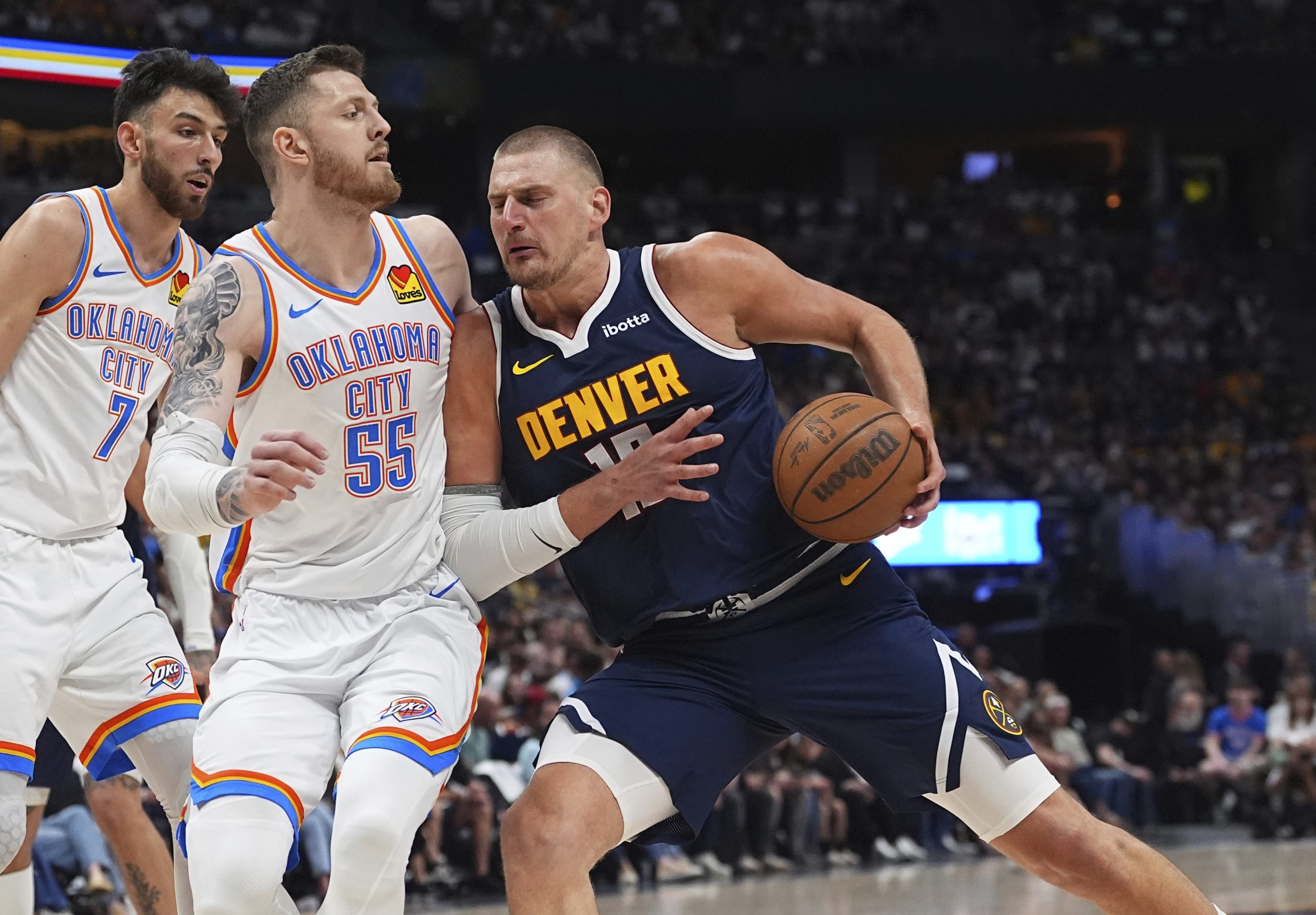 DENVER ISPUSTIO 3:1 PROTIV OKLAHOME: Nagetsi imali pobedu, pa uprskali sve u završnici