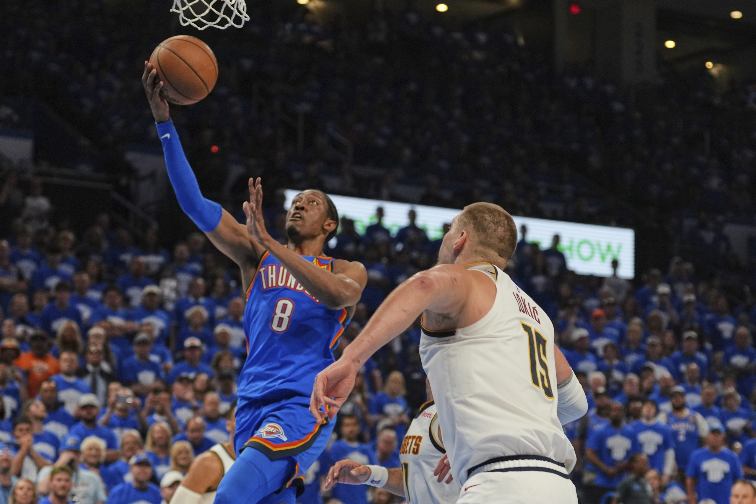 KRAJ SEZONE ZA DENVER! Oklahoma se igrala sa Nagetsima, Jokić se ranije vraća u Sombor