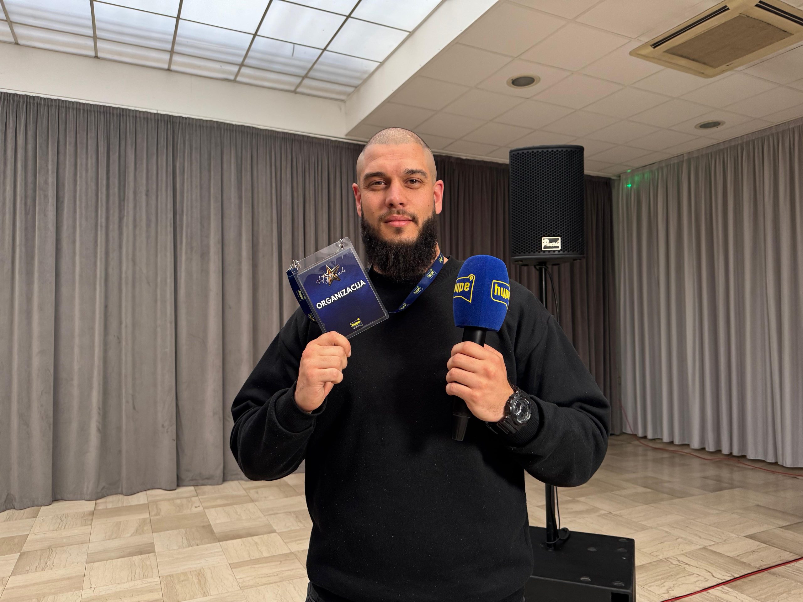 „NA AUDICIJI JE BILO FENOMENALNO“ Dejan Dragojević podelio utiske i uputio snažnu poruku podrške Saši Mirkoviću: „Tu sam da stanem uz istinu“
