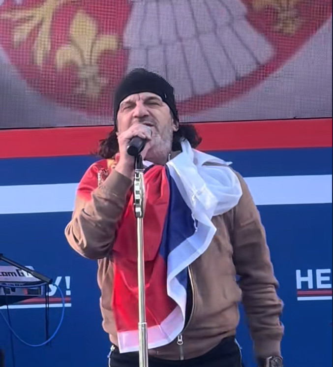 POKAZAO DA JE NAJVEĆI! Aca Lukas otpevao VEČNU PESMU na SVENARODNOM SABORU U NIŠU – ove detalje niste zapazili! (VIDEO)