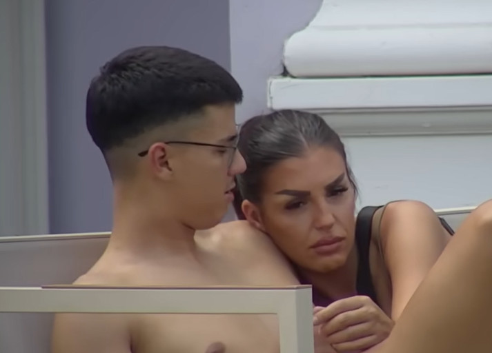 Ena Čolić glumila ljubav s Pejom zbog rijalitija?! OVO SU DETALJI DRAME KOJA DRMA SRBIJU