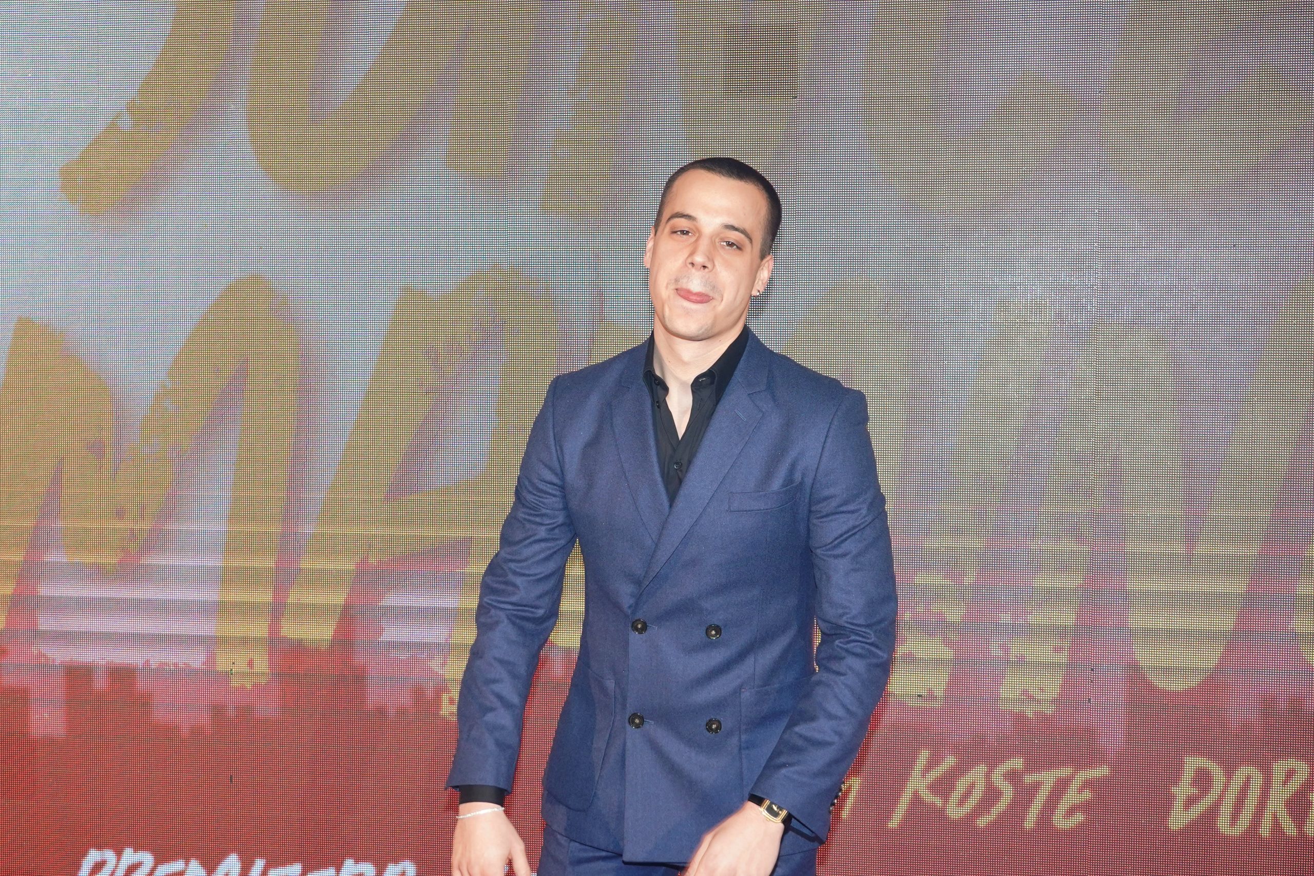 PAVLE MENSUR KAO GRČKI BOG! Objavio sliku iz teretane, mišiću PUCAJU – ženama PALE VILICE (FOTO)