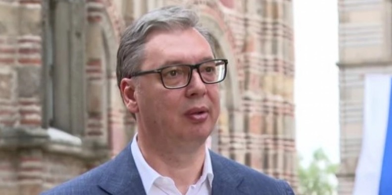 VUČIĆ O HAOSU BLOKADERA U ZEMUNU: „Nećete nikada da zauzmete aerodrom, svi ćete biti pohapšeni“