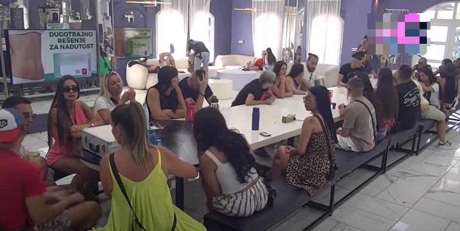 HITNO OPERISANA BIVŠA UČESNICA RIJALITIJA! Zadobila teške povrede, evo u kakvom je stanju (FOTO)