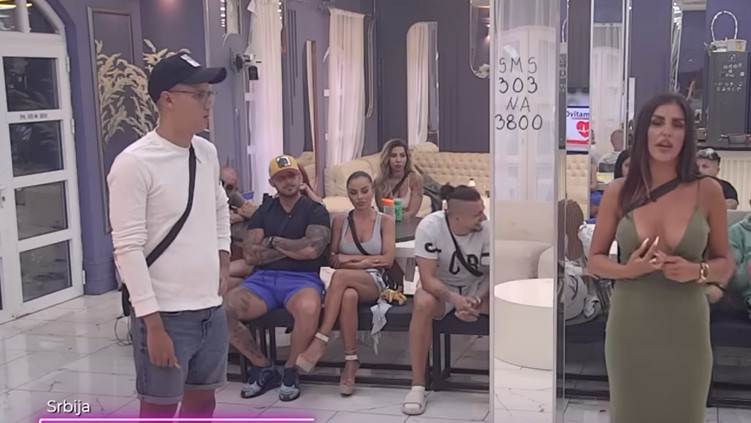 „TAKVE KAO TI SU SAMO ZA…“ Peja UNIŠTIO Enu, stravične uvrede u rijalitiju: „Ne gledam te više kao devojku, nego kao predmet“