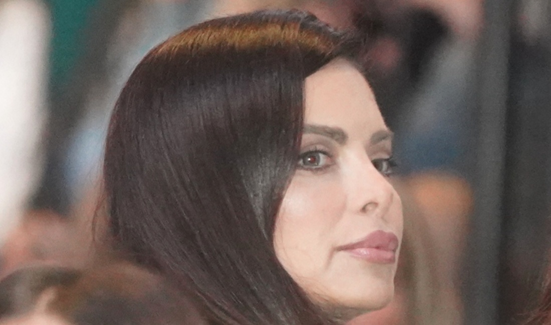 „KUĆA JE NAPOKON GOTOVA“ Nikolina Pišek pokazala unutrašnjost vile, svuda sjaj i glamur (FOTO)