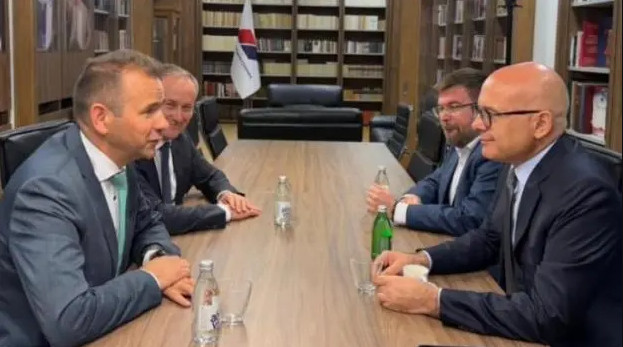 VUČEVIĆ RAZGOVARAO SA BUNFORDOM: „Mađarska je iskreni prijatelj Srbije i imamo izuzetne bratske odnose dve samostalne i slobodarske zemlje“