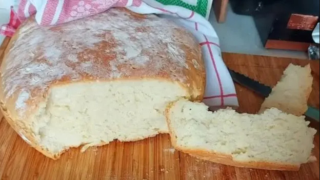 POGAČA BEZ KVASCA SE TRADICIONALNO PRIPREMA ZA ZADUŠNICE: Evo kako da vam ispadne savršena