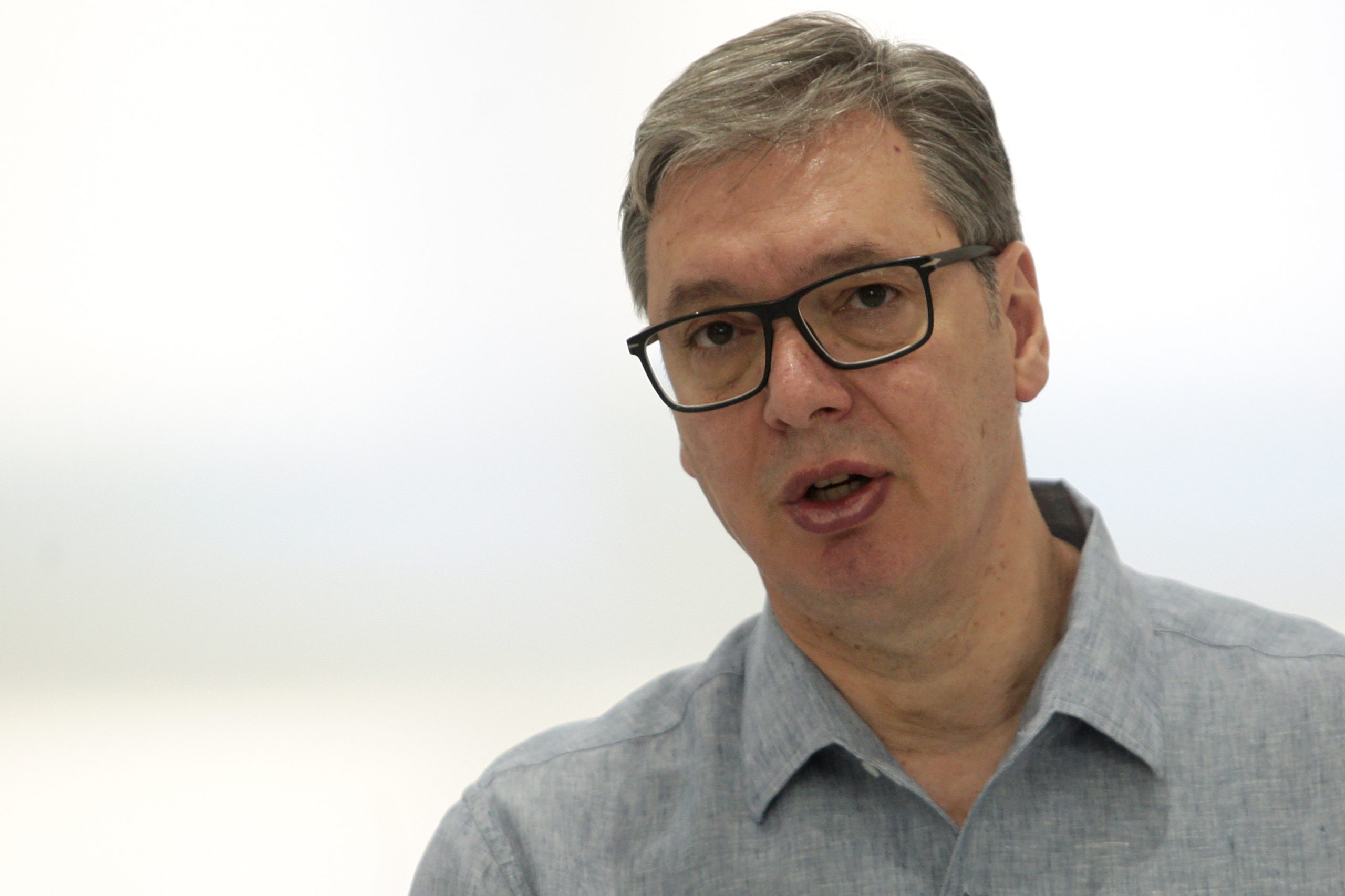 Vučić o ratu : „Mi želimo mir na Bliskom i Srednjem istoku“