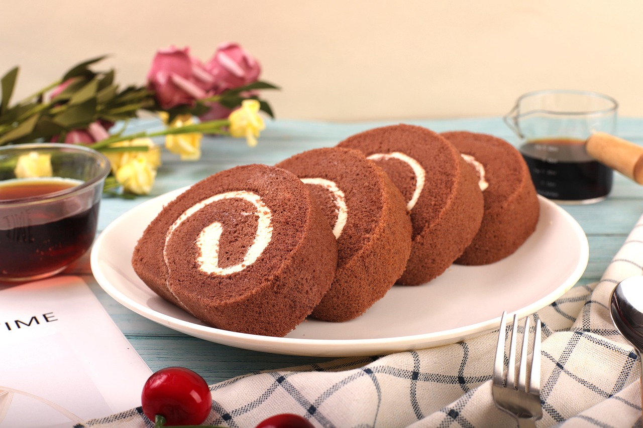 RECEPT ZA NAJBOLJI ČOKOLADNI ROLAT! Uspeva i potpunim početnicima, a nema ko vam neće tražiti recept