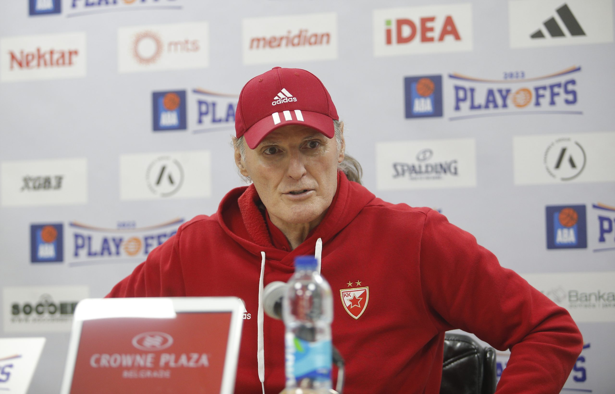 MARKO SIMONOVIĆ ZA HYPE TV: Duško Ivanović me otpustio bez objašnjenja, a Zvezda nije stala uz mene