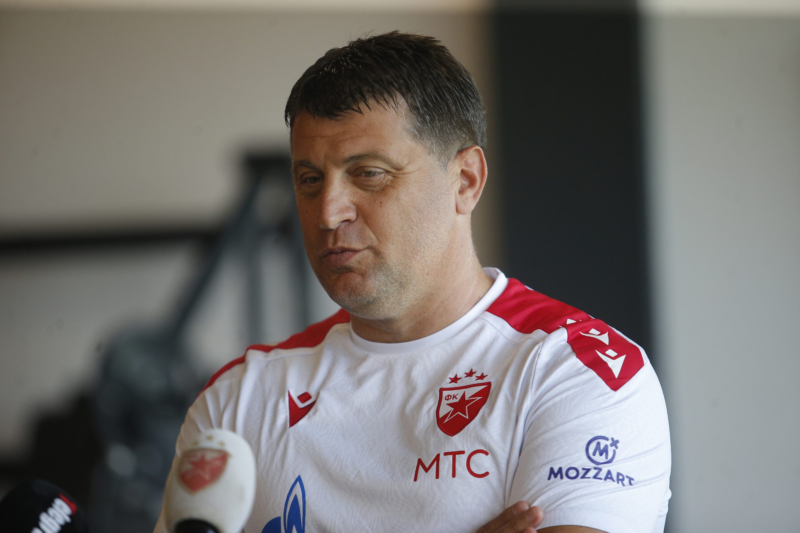 TRENER ZVEZDE TRLJA RUKE! Milojeviću stigao tandem POJAČANJA!