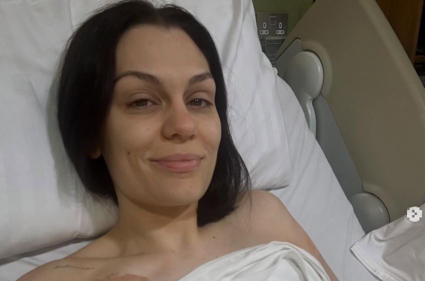 POTRESNA OBJAVA POPULARNE PEVAČICE! Bori se sa tumorom