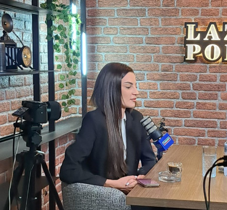 „PROŠLA SAM SVE SAMO DA NIKOLAJ IMA MAJKU I OCA“ Tara Simov ogolila dušu!