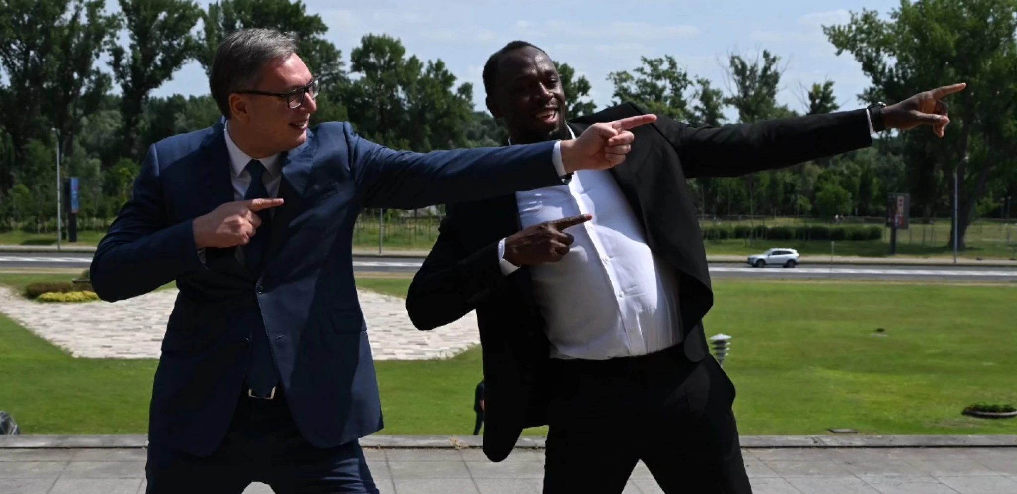 VUČIĆ I BOLT ISPRED PALATE SRBIJA! „Očekujemo da EKSPO u Beogradu bude najbolji svih vremena“