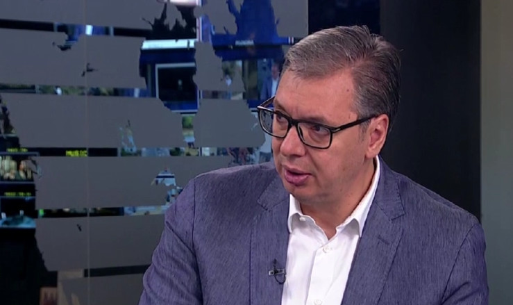 GLEDAMO DA LJUDI ŠTO PRE DOBIJU KUĆE I DEO STOČNOG FONDA! Vučić: Već danas smo krenuli da raščišćavamo ruševine!