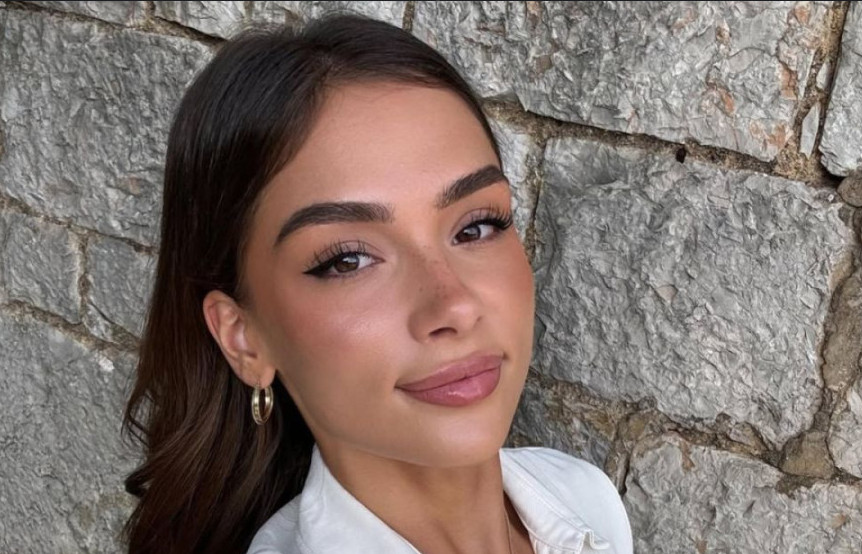 ANJA BLA U NAJPROVOKATIVNIJEM IZDANJU DO SADA! Skinula se i bacila internet u trans (FOTO)