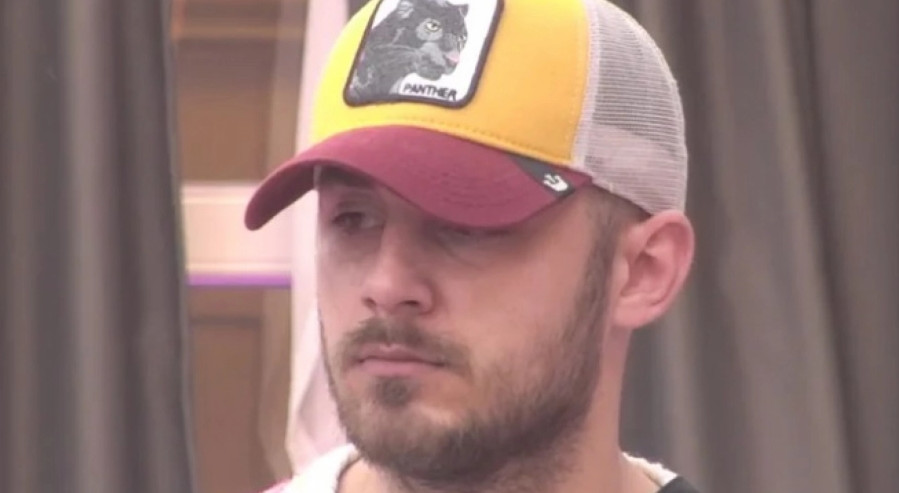 „ODBACILI SU ME KAO KERA“ Marko Stefanović BRUTALNO O PORODICI, otkrio šokantne detalje!