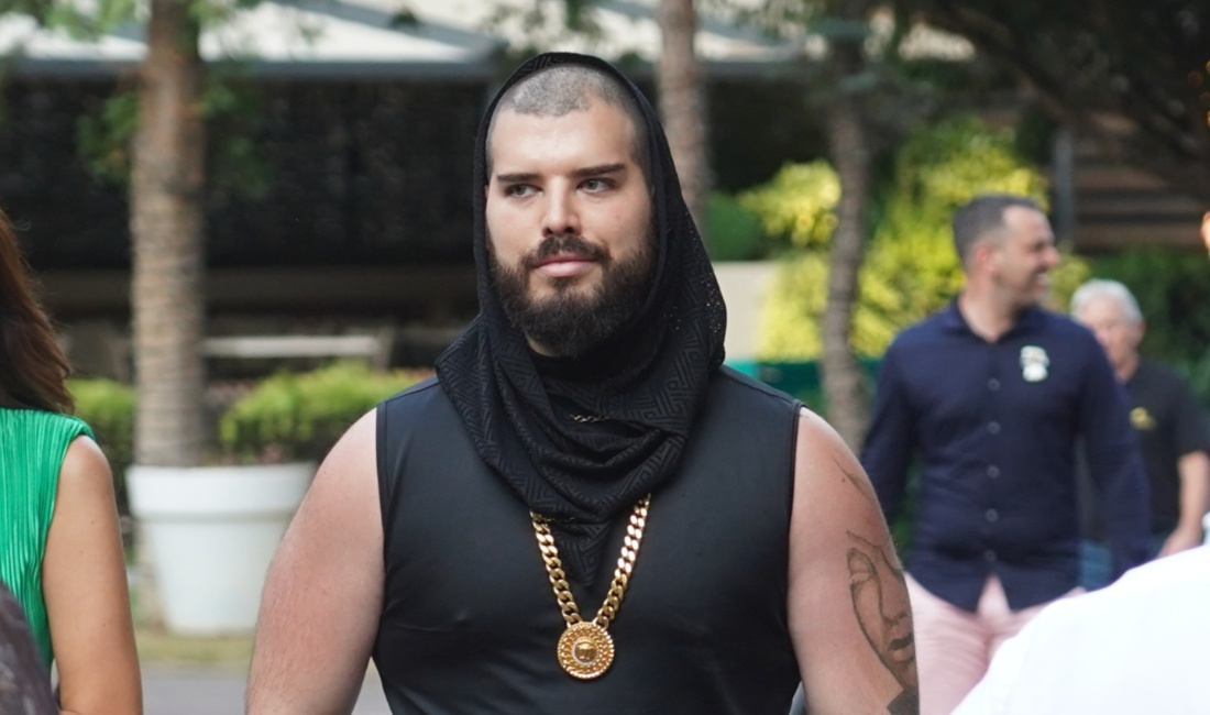 NIKO NIJE MOGAO NI DA PRETPOSTAVI! Evo koliko zapravo GODINA IMA ADAM ADAKTAR
