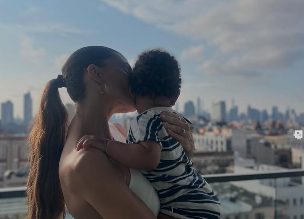 NINA SENIČAR PROSLAVILA SINU PRVI ROĐENDAN! Raskoš i emocije, a ovaj detalj posebno zapada za oči (FOTO)