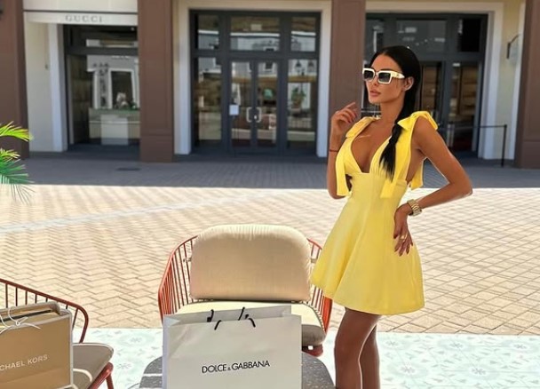 Maja Marinković posle skandala sa Filipom napustila Srbiju! A tek da vidite ko joj pravi društvo…