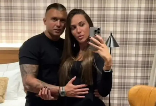 EVO KAKO UŽIVAJU STEFAN I ANDREA DOK TRAJU PRIPREME ZA VENČANJE! Objavili fotku koja je šokirala sve! (FOTO)
