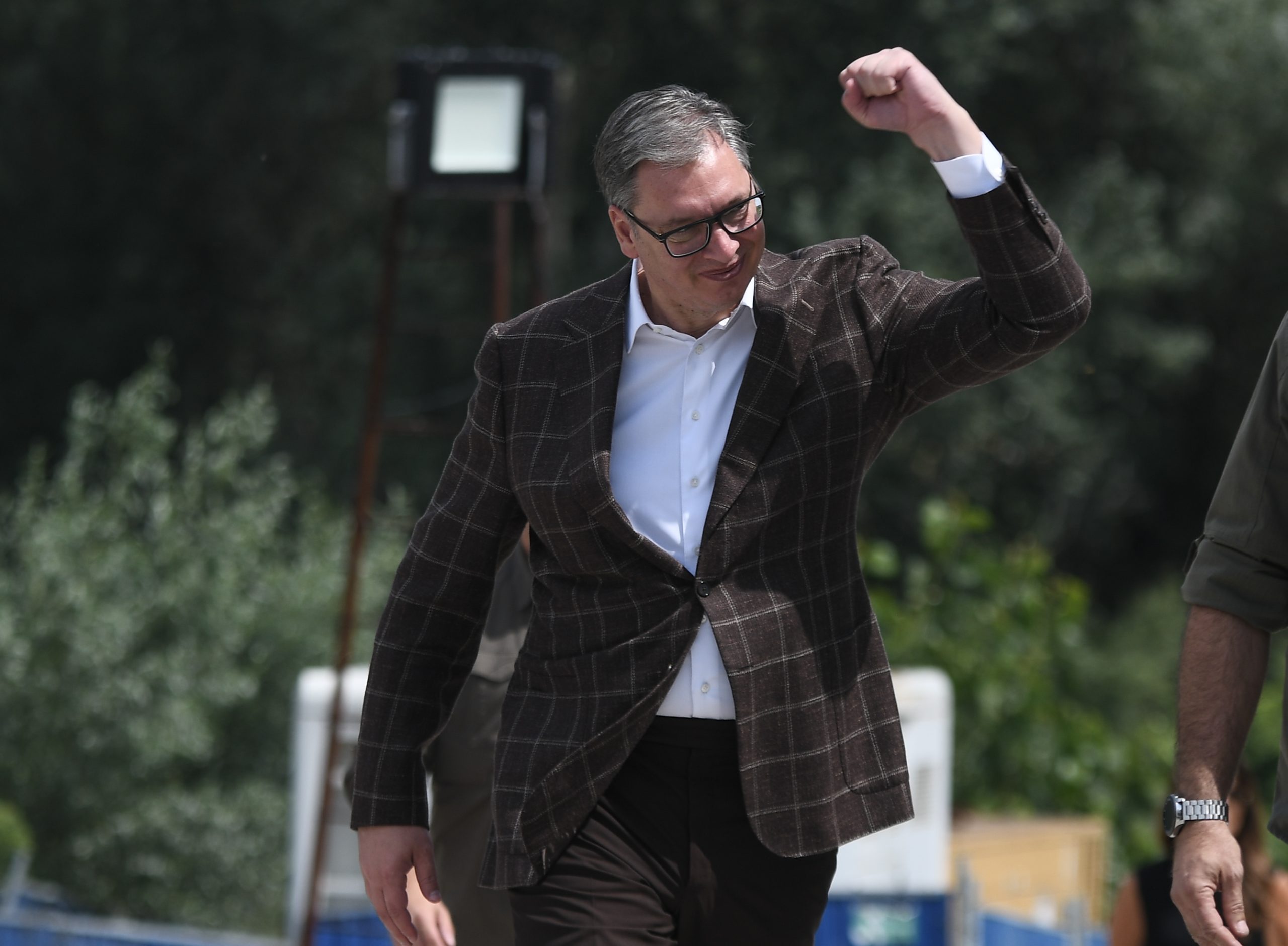 Vučić: Ponosan sam na Srbiju koja se gradi i radi (VIDEO)