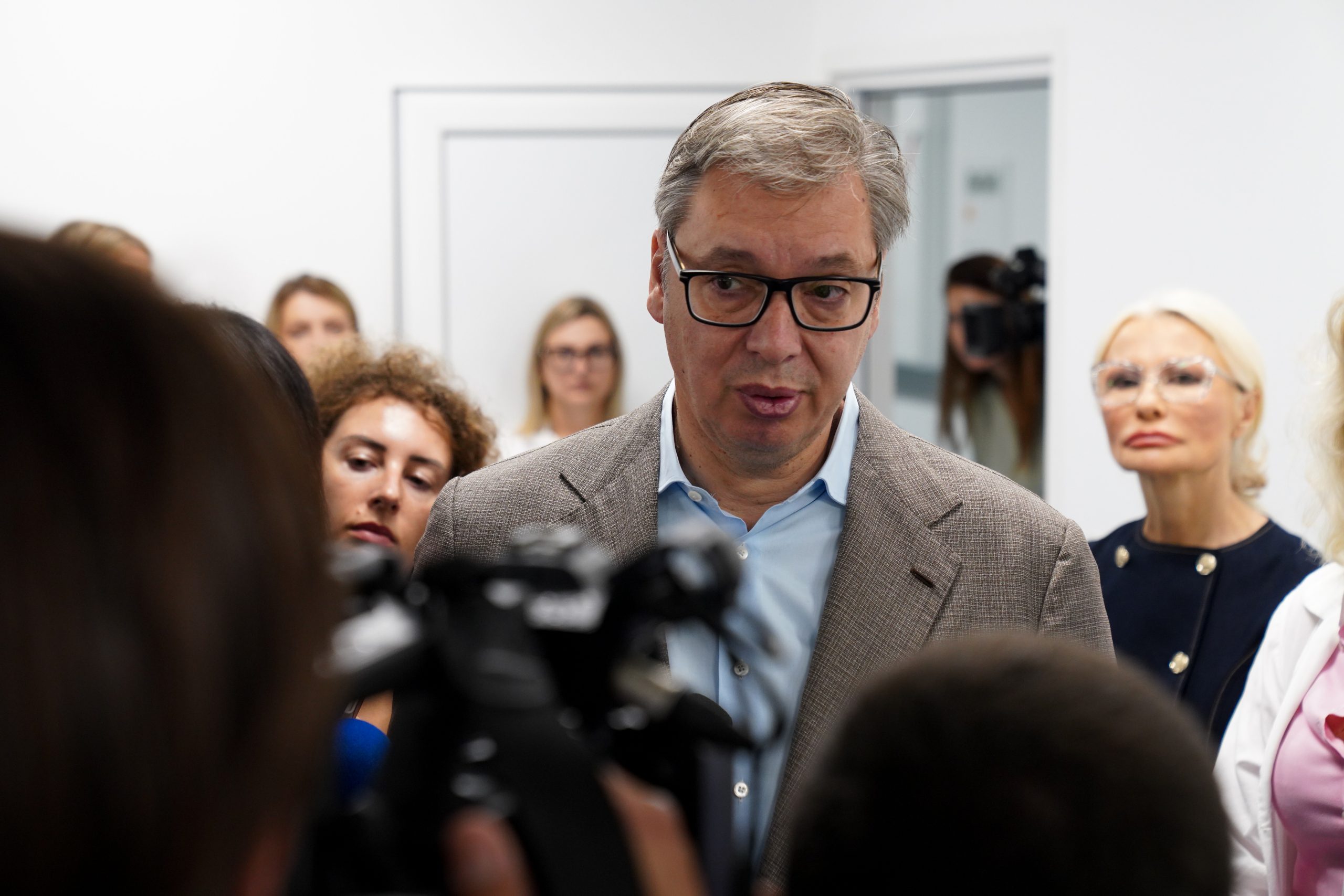 VUČIĆ OBJAVIO FOTOGRAFIJE NOVOG ZDRAVSTVENOG CENTRA „Ponosan sam na činjenicu da smo ovu bolnicu uradili za četiri meseca!“