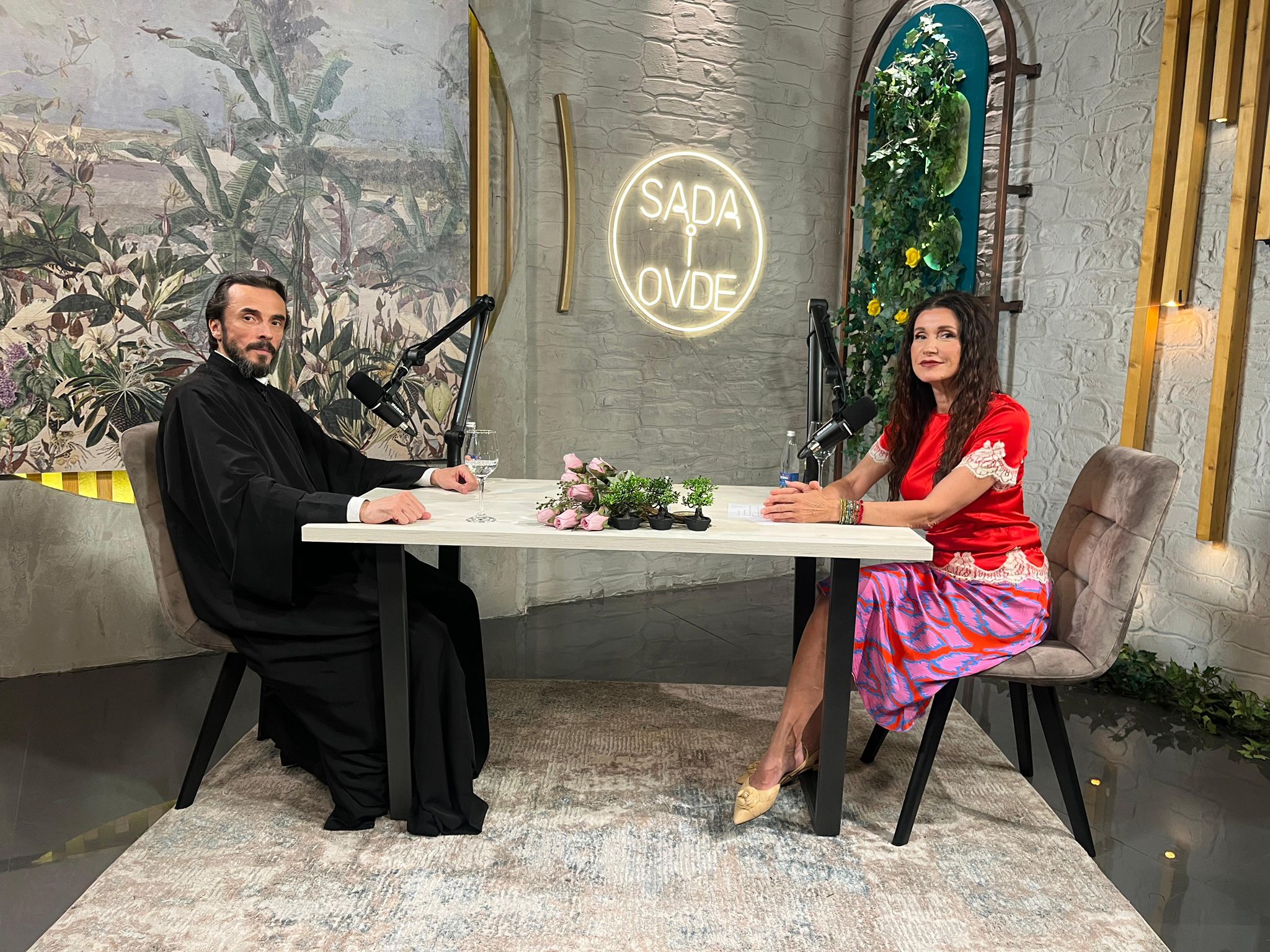 ŠTA JE „LIKE-OHOLIZAM“? Oliver Subotić u emisiji „Sada i ovde“ otkriva kako se izboriti sa bolestima MODERNOG SVETA