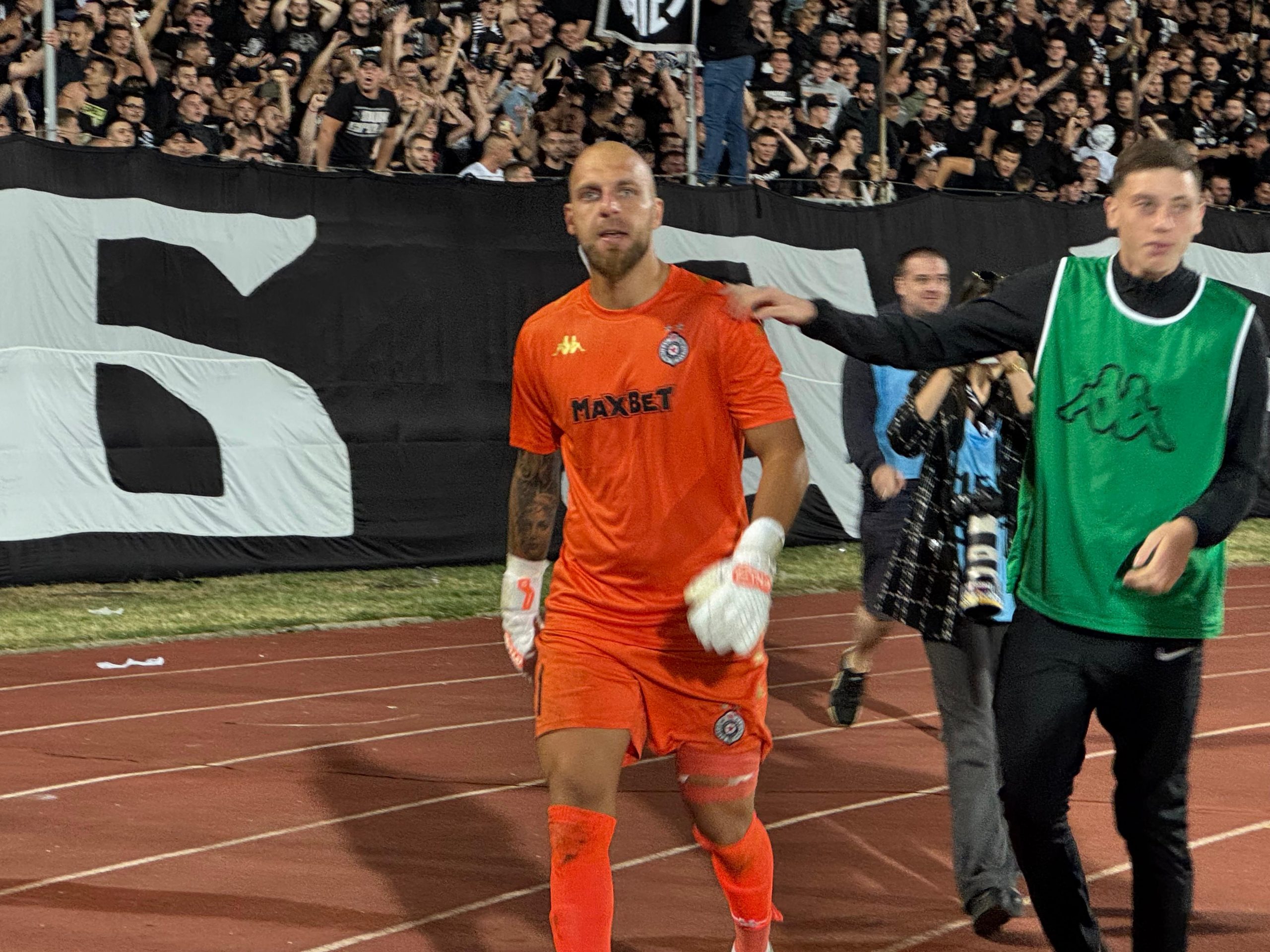 ŠOKANTAN EPILOG U HUMSKOJ! Partizan ISPAO iz Lige Evrope! Milošević ODBRANIO tri penala, Kostić TRAGIČAR!