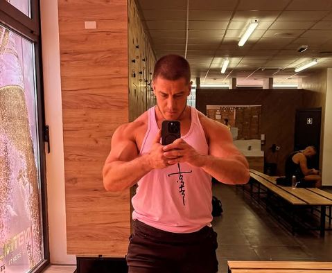 DAVID DRAGOJEVIĆ DONEO VAŽNU ODLUKU ZA SINA RAJANA! Ovim oglašavanjem izazvao brdo komentara! (FOTO)