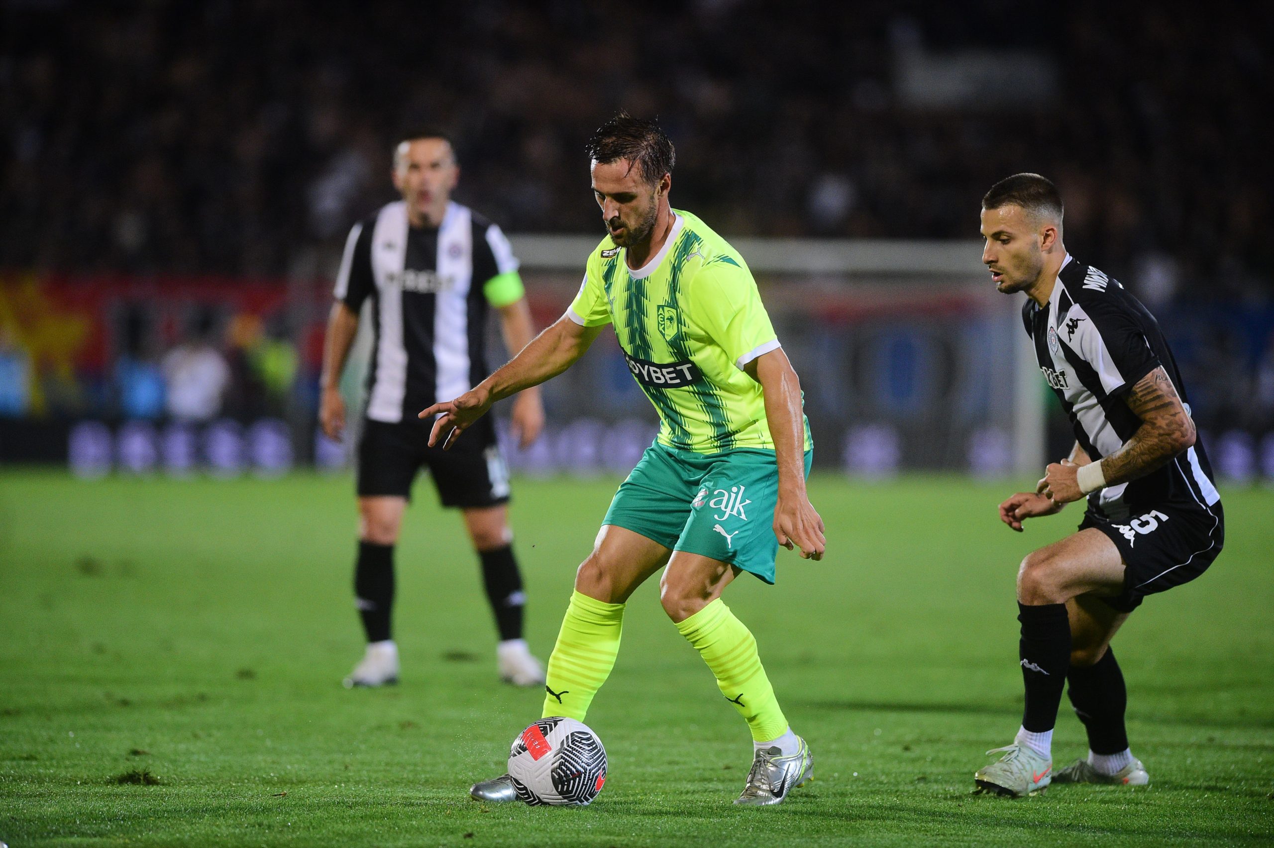PARTIZAN DALEKO OD OSVETE AEK: Legija potonula u Larnaki