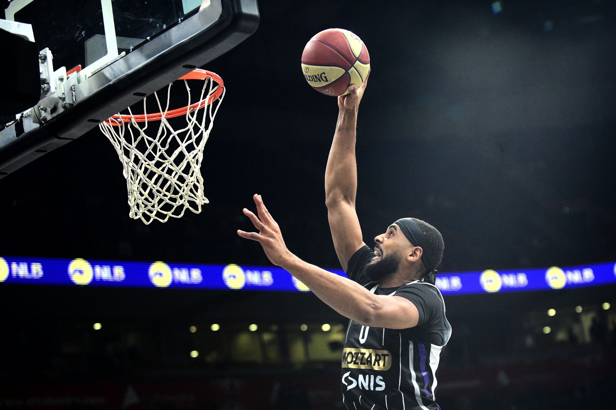 PARTIZAN NAŠAO ZAMENU DEJVISU! Stiže ZVER iz NBA lige!