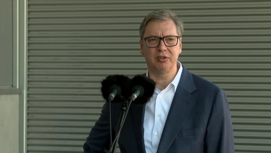 VUČIĆ O PROTIVZAKONITIM OKUPLJANIMA BLOKADERA: „Ludilo u kojem trošimo sredstva državna, narodna, da bismo štitili protivzakonito delovanje, nekada mora da stane“