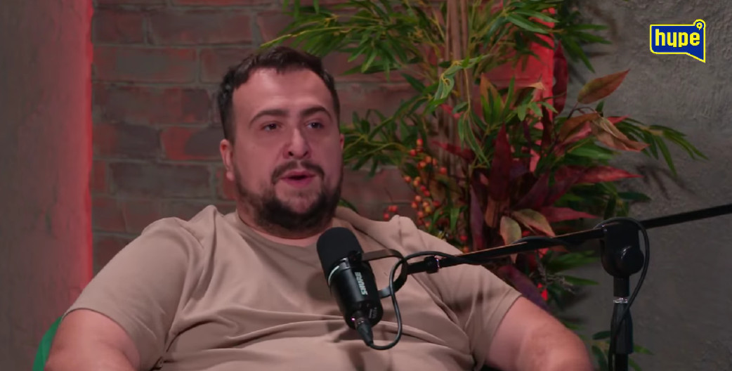 „O ANKSIOZNOŠĆU TREBA DA SE PRIČA! BILO MI JE TEŠKO DA SE BORIM SA TIM, IŠAO SAM U MANASTIRE!“ Trajke progovorio o teškim trenucima u životu!