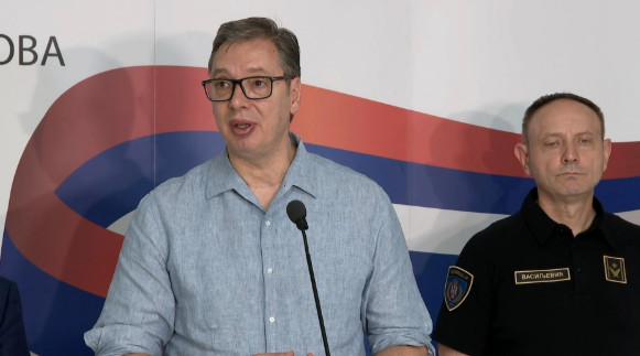 „ONI BUKVALNO PLIVAJU U KRVI“ Predsednik Vučić otkrio: „Povređen vrhovni komandant i petorica pripadnika najelitnije srpske jedinice“