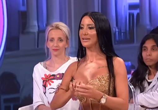 „JEDVA SAM PREŽIVELA OPERACIJU“ Slađa Lazić van sebe nakon OPERACIJE, evo u kakvom je stanju nakon što je napustila bolnicu!