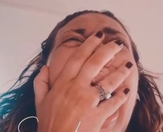 VAN SEBE OD TUGE: ANA NIKOLIĆ NE MOŽE DA DOĐE SEBI OD BOLA I RAZOČARENJA