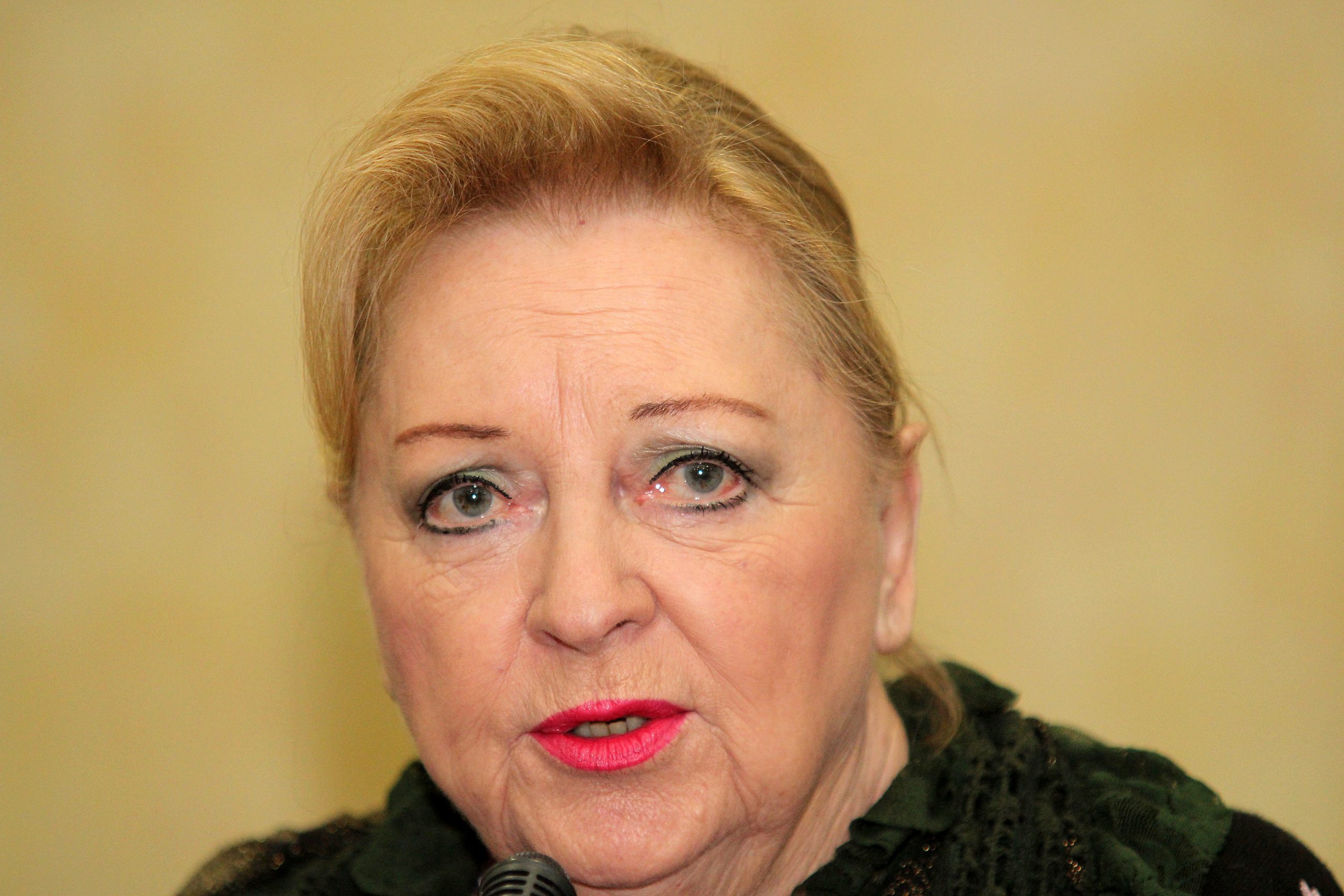 GABI NOVAK POSLEDNJE MESECE PROVELA U DOMU! „Nisam htela da opterećujem porodicu“