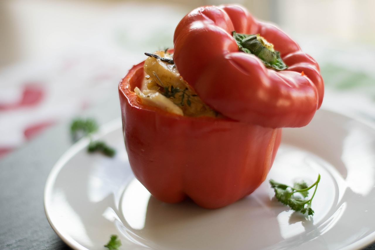 RECEPT ZA NAJSOČNIJE POSNE PUNJENE PAPRIKE: Ukusan ručak za celu porodicu!