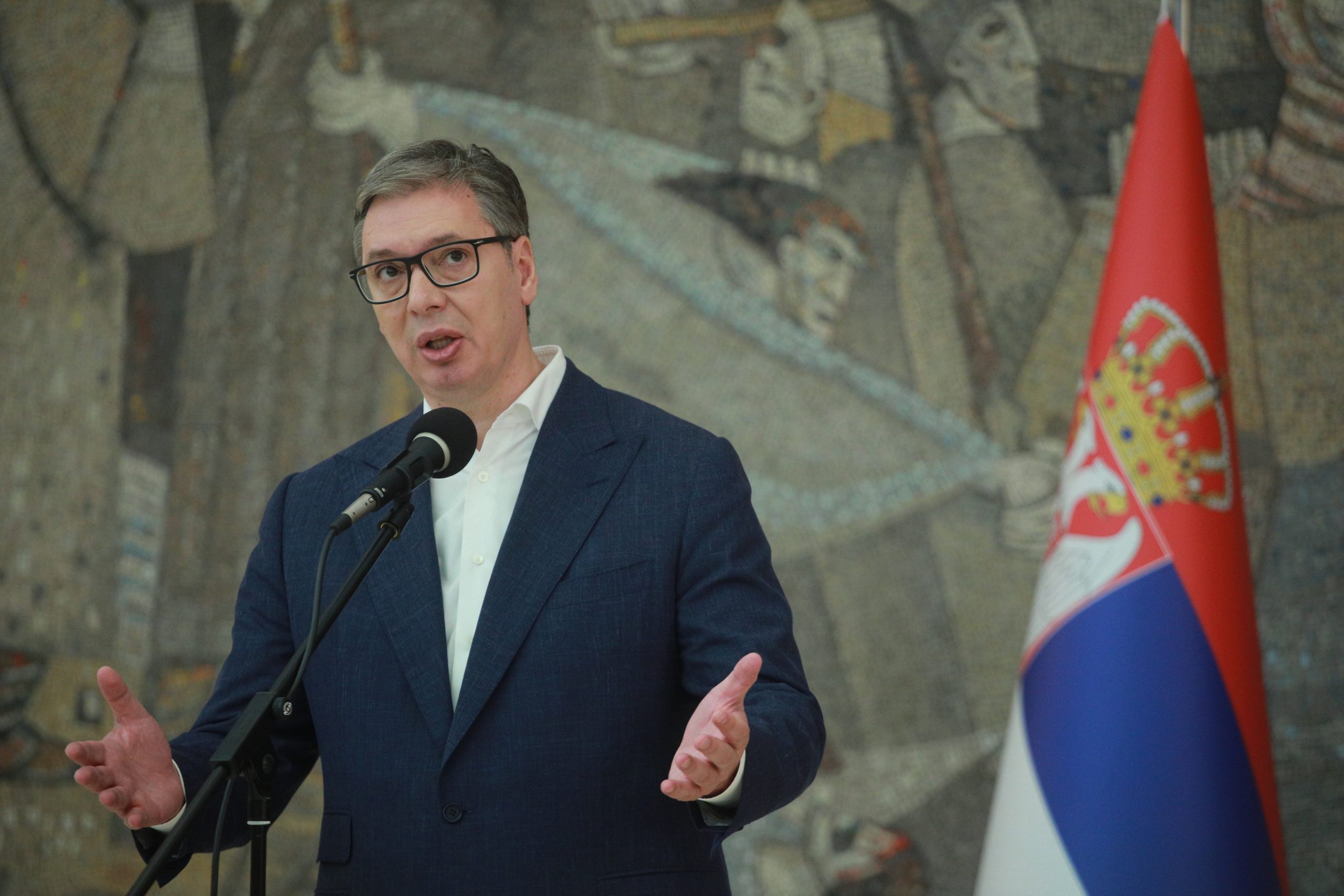 VUČIĆEVA PORUKA DIGLA SRBIJU NA NOGE! Oglašavanje predsednika rano jutros, a evo zbog čega!