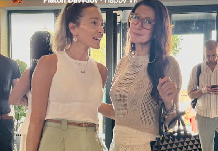 SNEŽANA DAKIĆ U DRUŠTVU JELENE ĐOKOVIĆ! Letnje opuštanje pred novu sezonu na Hype TV-u! (FOTO)