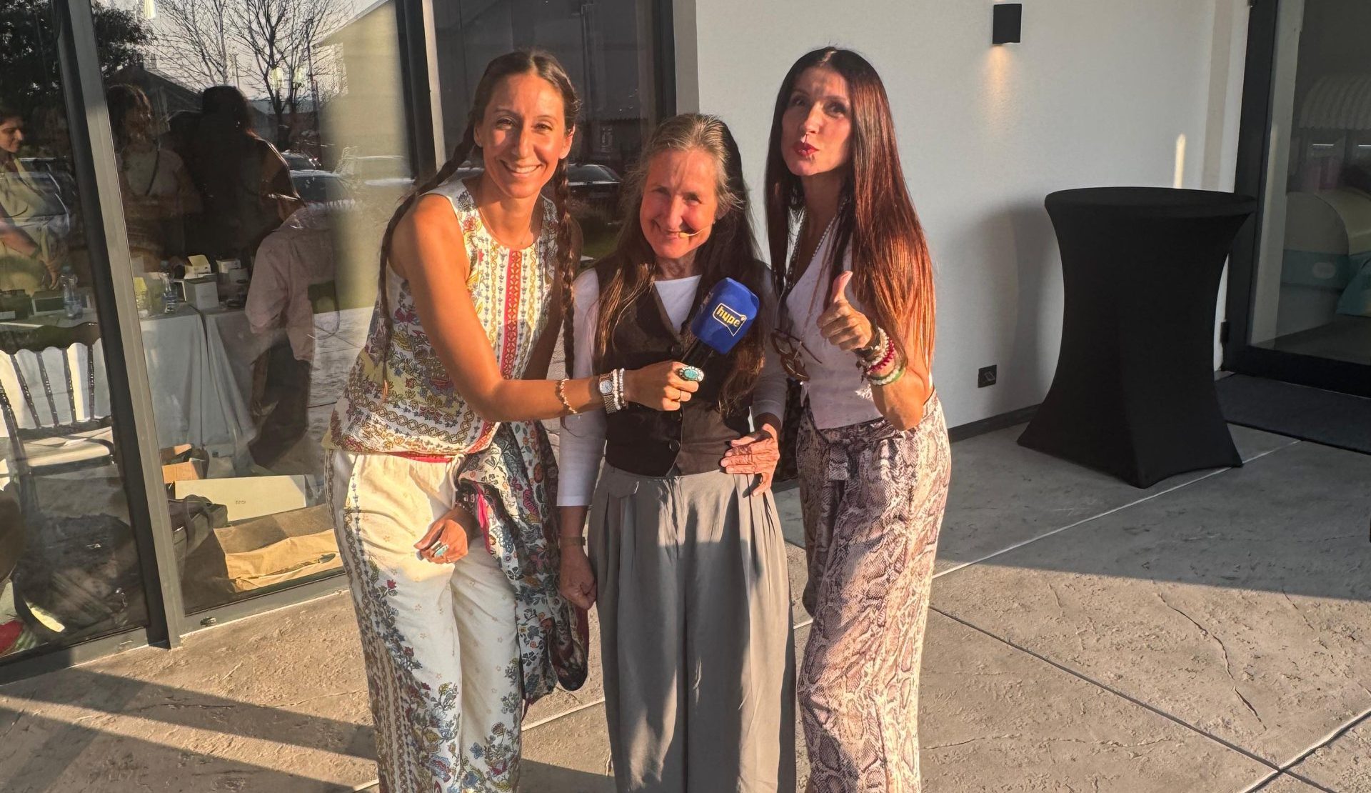 HYPE TV NA LICU MESTA! Konferencija Barbare O’Neill oduševila Beograđane, evo koja POZNATA LICA su se POJAVILA (FOTO)
