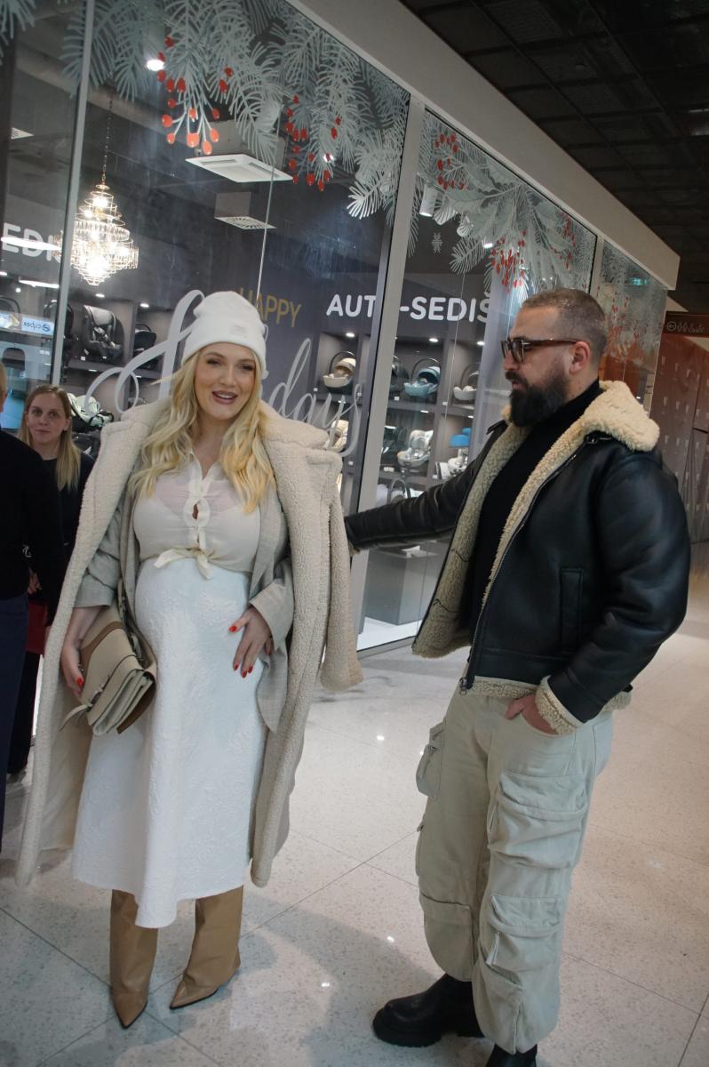 Nikolina Kovač, Saša Kapor